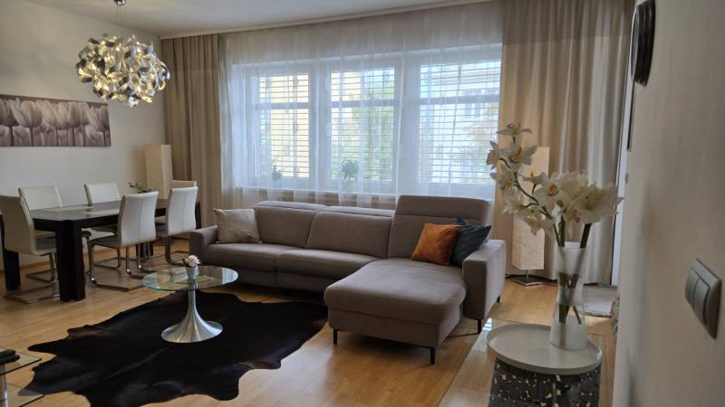 Rent Two bedroom apartment, Two bedroom apartment, Fraňa Kráľa, Bratis