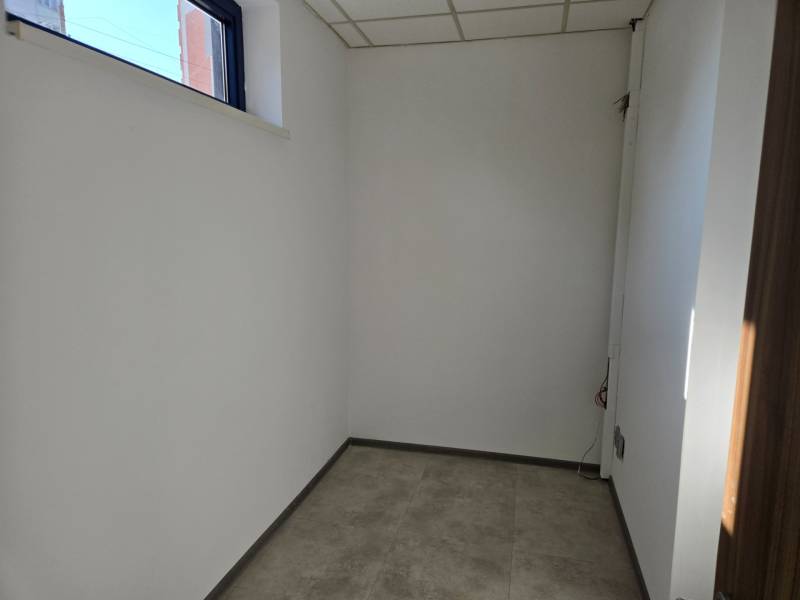 Rent Commercial premises, Commercial premises, Osuského, Bratislava - 