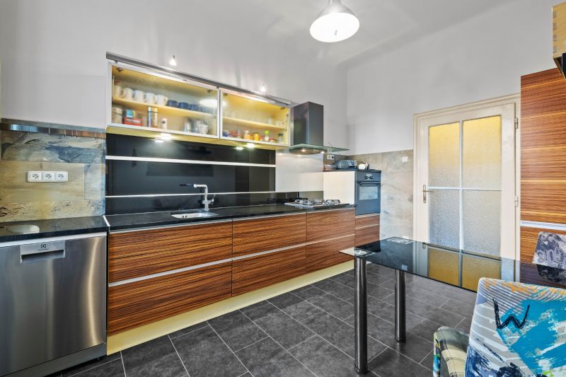 Sale Three bedroom apartment, Three bedroom apartment, Koreničova, Bra